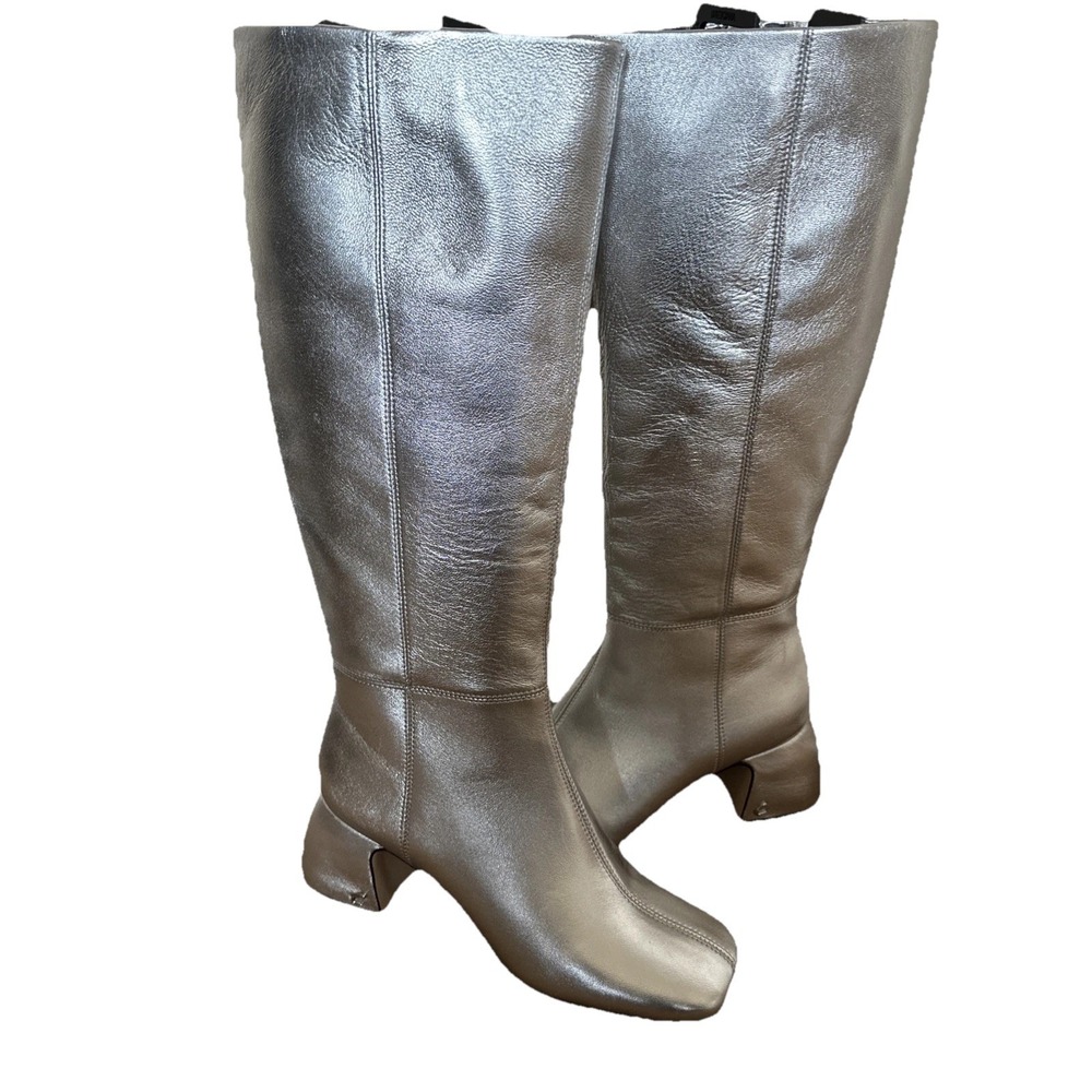 NEW Circus by Sam Edelman Oaklyn Womens Boots  GoGo Square Toe Silver Sz 7